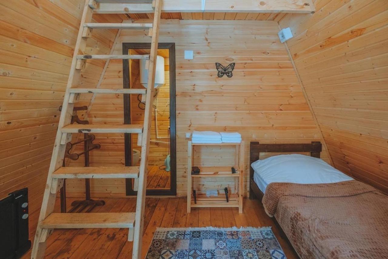 Bude Mestia Cottages Zewnętrze zdjęcie