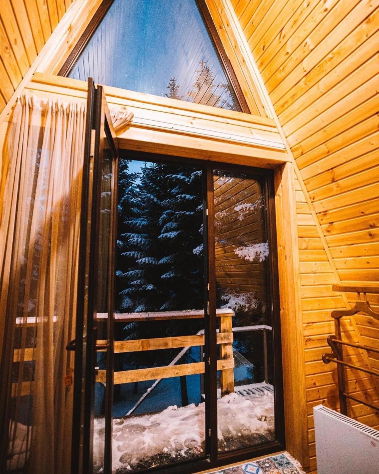 Bude Mestia Cottages Zewnętrze zdjęcie
