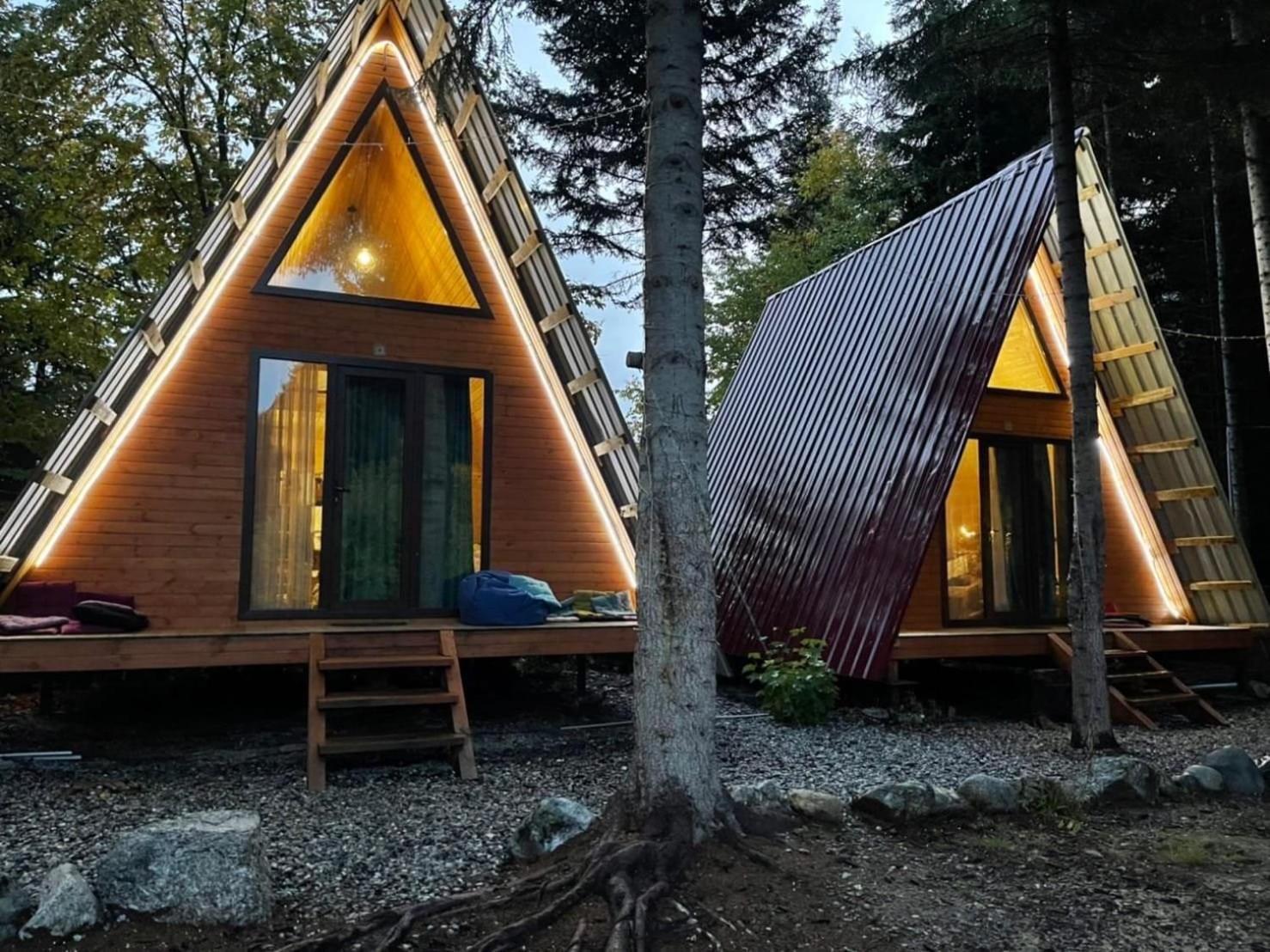 Bude Mestia Cottages Zewnętrze zdjęcie