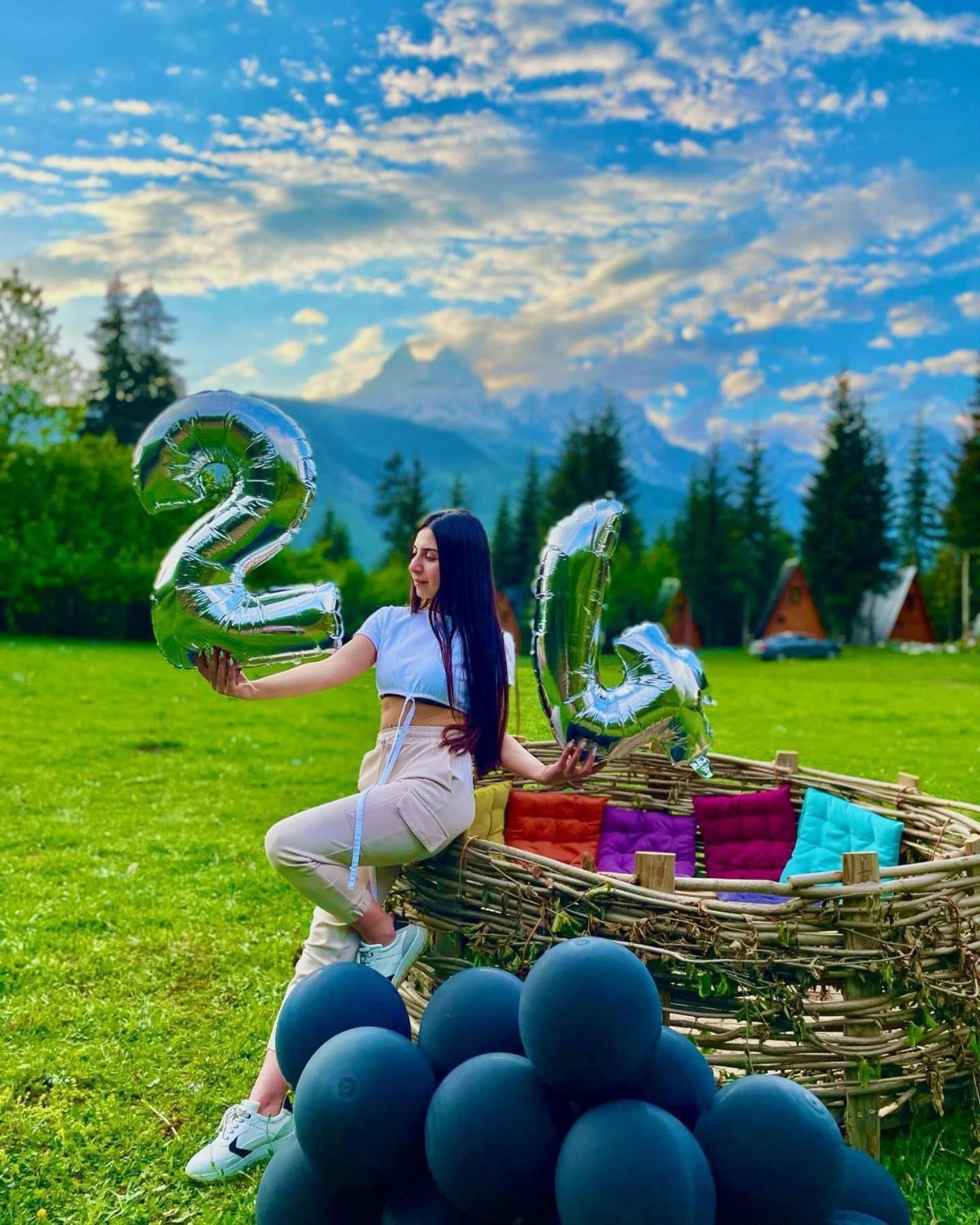 Bude Mestia Cottages Zewnętrze zdjęcie