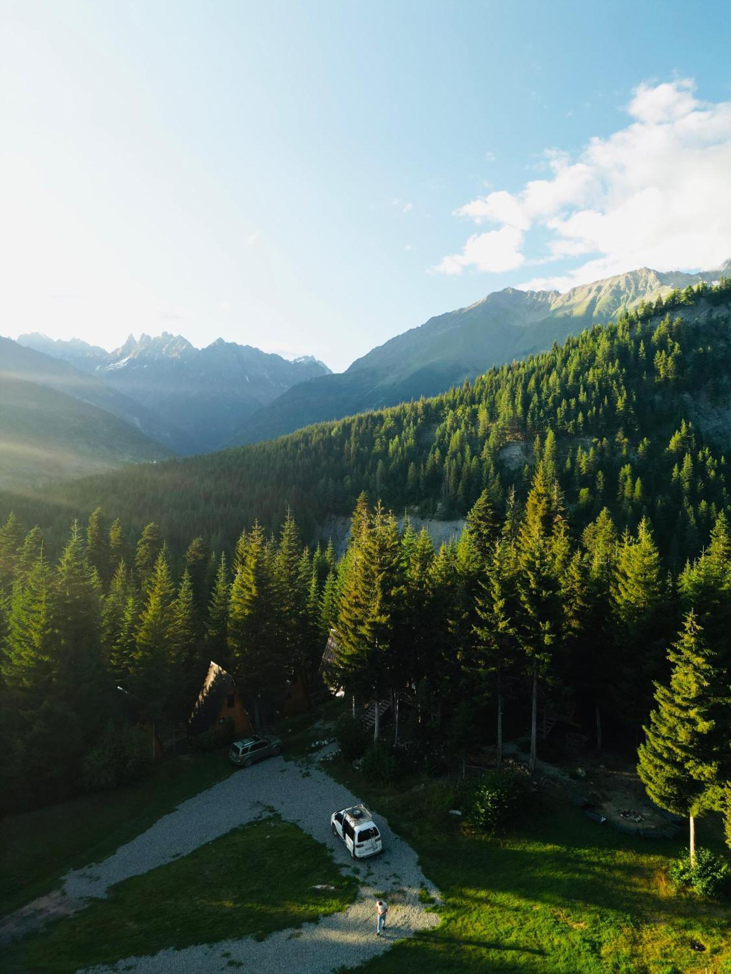 Bude Mestia Cottages Zewnętrze zdjęcie